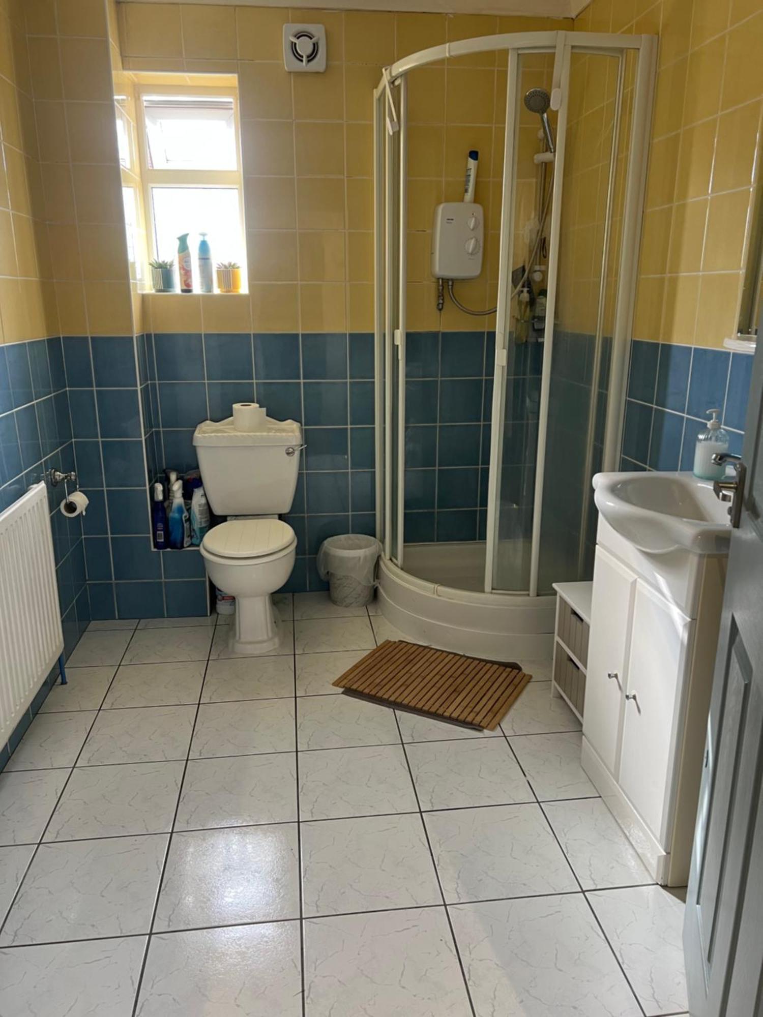 Double Room At The Bungalow With Shared Shower Room Kettering Ngoại thất bức ảnh